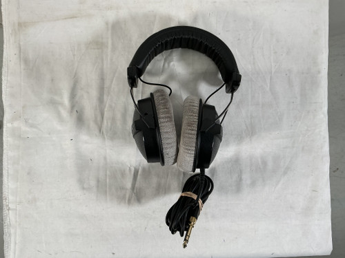 Vist Large View of Product Image Which is Used Beyer DT 770 STUDIO Headphones