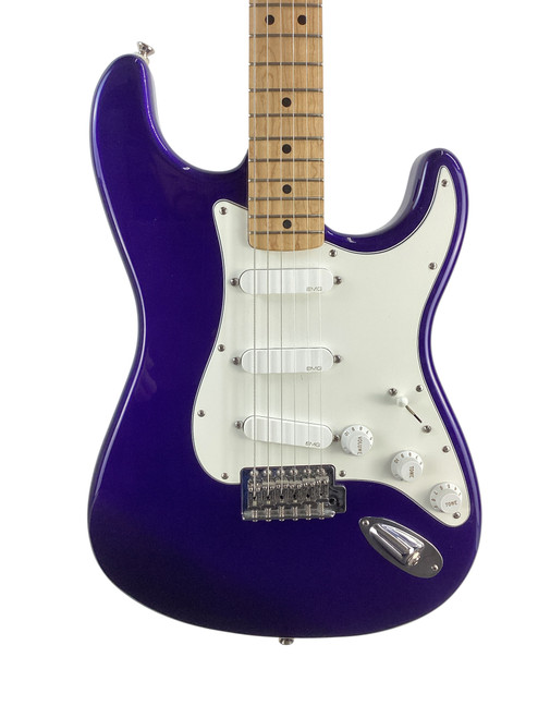 Vist Large View of Product Image Which is Used Fender Stratocaster Standard MIM 2001 Electric Guitar w/EMG 
