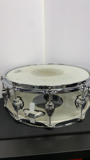 Vist Large View of Product Image Which is Used DW 14 IN ACRYLIC SNARE Snare Drum 14"