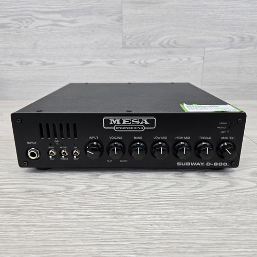 Vist Large View of Product Image Which is Used Mesa Boogie SUBWAY D-800 LIGHTWEIGHT 800W BASS HEAD Bass Amplifier Head
