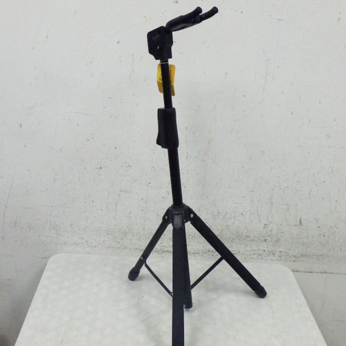 Vist Large View of Product Image Which is Used GUITTO STAND 
