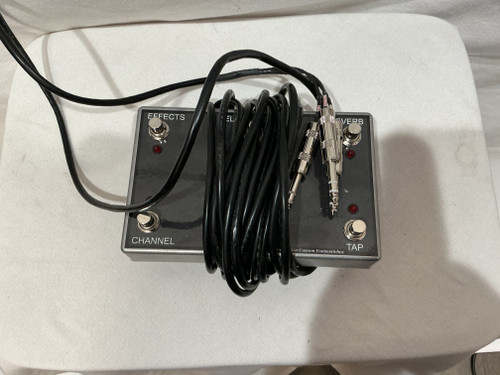 Vist Large View of Product Image Which is Used Roland CUBE 80XL COSM 1 x 12 Solid State Amplifier 1 x 12