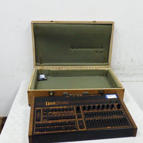 Vist Large View of Product Image Which is Used Linn Linndrum Lm-2 W Case + Eproms Vintage Drum Machine