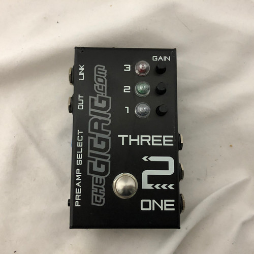 Vist Large View of Product Image Which is Used GIGRIG THREE 2 ONE Switch Pedal