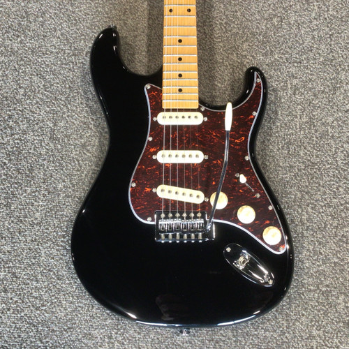 Vist Large View of Product Image Which is Used TAGIMA TG-530-BK Electric Guitar