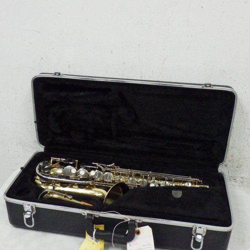 Vist Large View of Product Image Which is Used Bundy ALTO SAXOPHONE W/CASE Alto Saxophone
