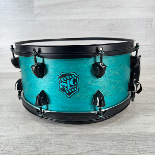 Vist Large View of Product Image Which is Used SJC Custom Pathfinder Snare Drum - 6 x 14-inch