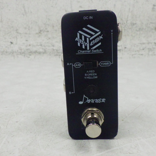 Vist Large View of Product Image Which is Used Donner ABY BOX PEDAL A/B/Y Switch