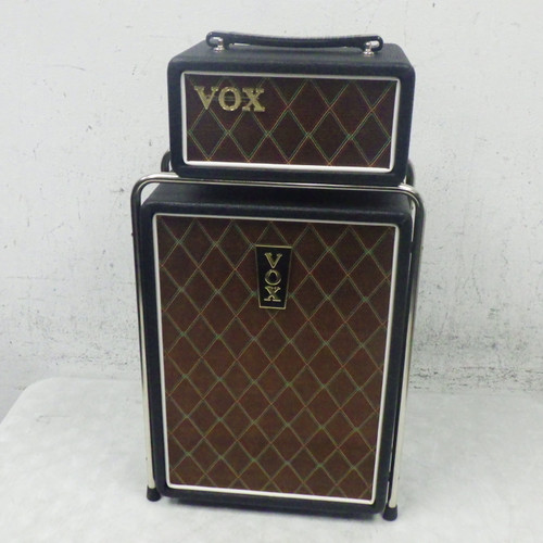 Vist Large View of Product Image Which is Used Vox MSB25 Mini Superbeetle Solid State Guitar Head