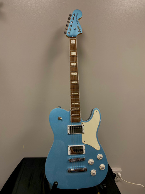 Vist Large View of Product Image Which is Used Squier PARANORMAL TROUBLEMAKER TELECASTER DELU T Type Electric Guitar Blue 6-String