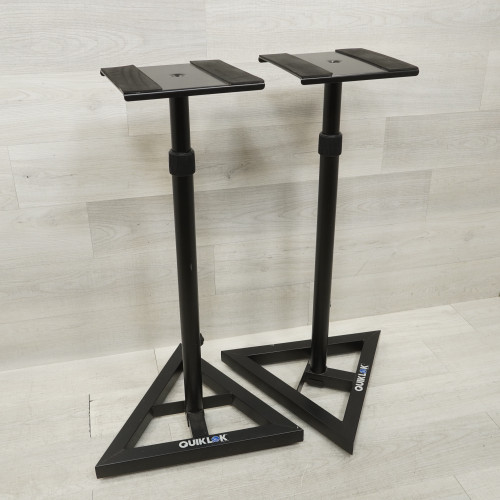 Vist Large View of Product Image Which is Used Quik Lok BS-300 Speaker Stand