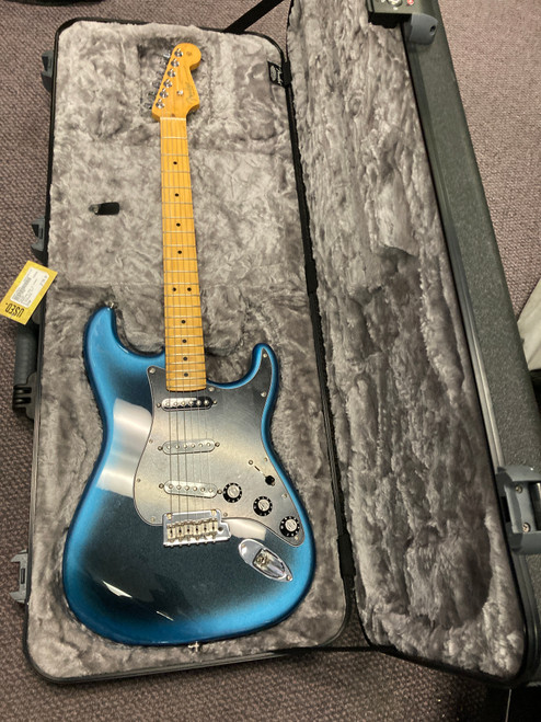 Vist Large View of Product Image Which is Used Fender AMERICAN PRO II STRAT S Type Electric Guitar Other 6-String