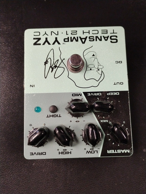Vist Large View of Product Image Which is Used Tech 21 SANSAMP YYZ GEDDY LEE Distortion Pedal