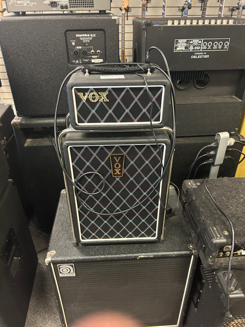 Vist Large View of Product Image Which is Used Vox SUPERBETLE BASS MINI STACK Bass Combo Amplifier Other