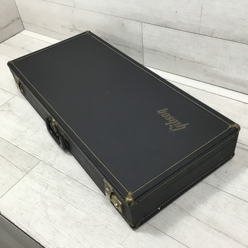 Vist Large View of Product Image Which is Used Gibson F Series 70s Master Model Mandolin Case