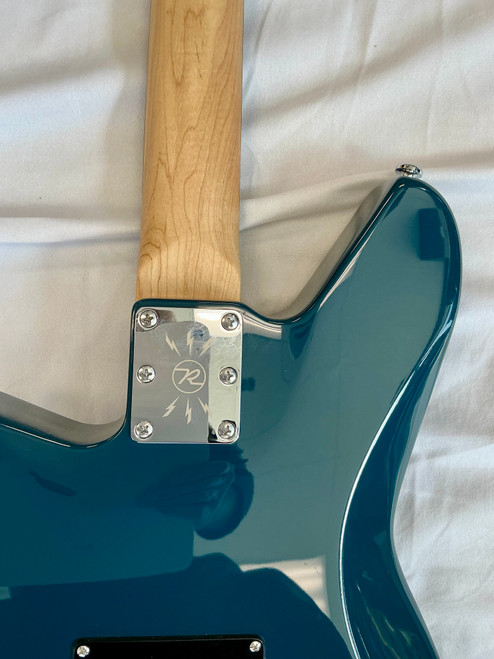 Vist Large View of Product Image Which is Used 2025 Reverend 6GUN Offset Double Cutaway Electric Guitar Blue 6-String