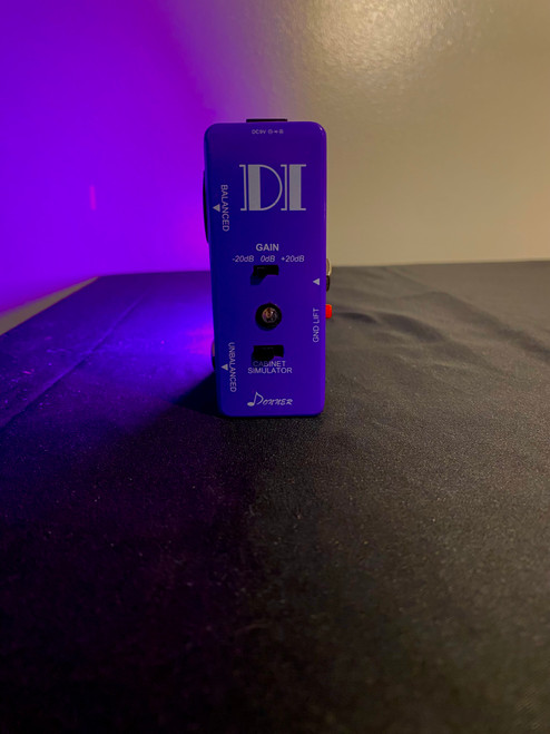 Vist Large View of Product Image Which is Used Donner D.I. BOX Guitar Effects Pedal