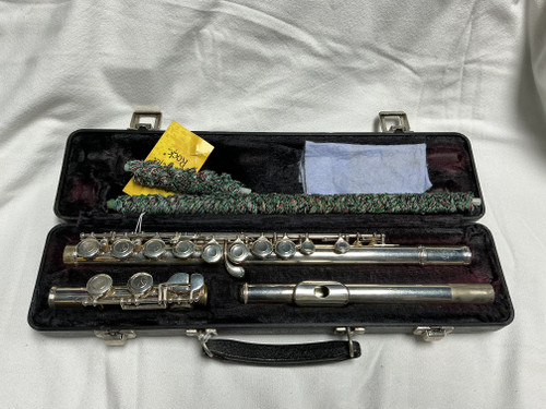 Vist Large View of Product Image Which is Used Armstrong 104 FLUTE Student Flute