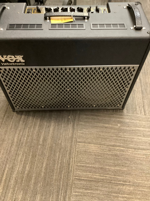 Vist Large View of Product Image Which is Used Vox VALVETRONIX Solid State Guitar Amp 1 x 12