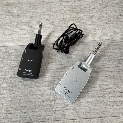 Vist Large View of Product Image Which is Used Getaria GWS-8 Wireless Guitar System