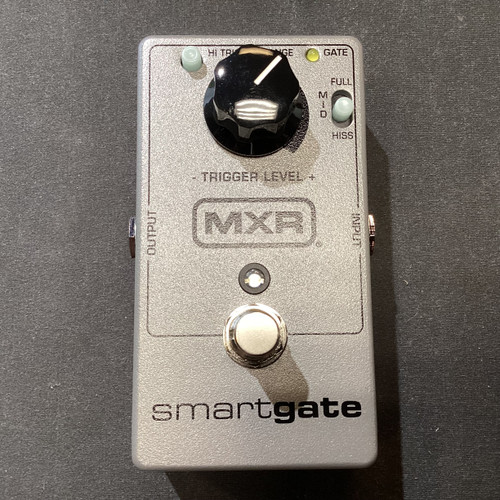 Vist Large View of Product Image Which is Used MXR M135 SMART GATE Noise Reduction Pedal