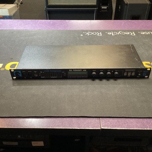 Vist Large View of Product Image Which is Used Motu MTP AV Keyboard Accessory