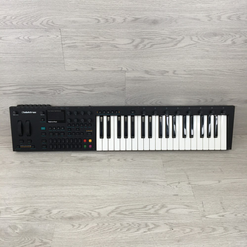 Vist Large View of Product Image Which is Used Elektron DIGITONE KEYS W/AC Compact Synthesizer Compact