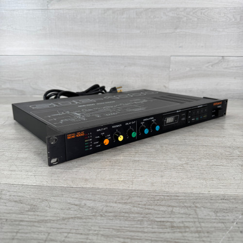 Vist Large View of Product Image Which is Used Roland Vintage SDE-1000 - Digital Delay Effects Unit