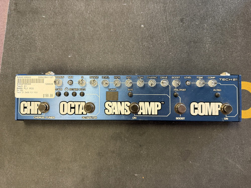 Vist Large View of Product Image Which is Used Tech 21 BASS FLY RIG Multi-FX Pedal