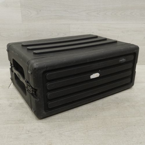 Vist Large View of Product Image Which is Used SKB 4u Roto Rack