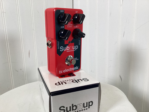 Vist Large View of Product Image Which is Used TC Electronic SUBNUP OCTAVER Pitch Pedal
