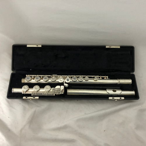 Vist Large View of Product Image Which is Used Gemeinhardt 30SHB Silver Head Flute