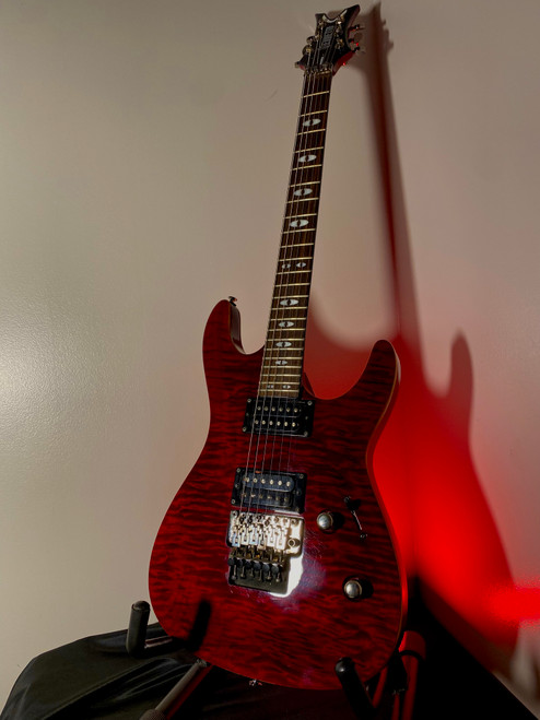 Vist Large View of Product Image Which is Used Dean VENDETTA 4.0F S Type Electric Guitar Red 6-String