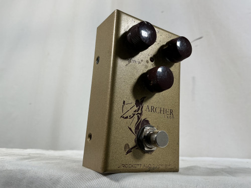 Vist Large View of Product Image Which is Used J. Rockett Audio Designs ARCHER IKON Overdrive Pedal