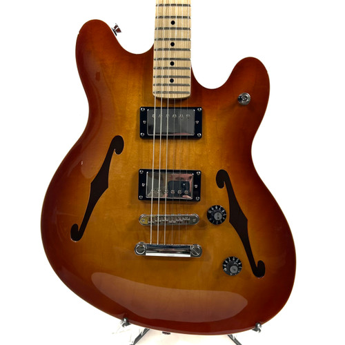 Vist Large View of Product Image Which is Used Squier Affinity Starcaster Deluxe Semi-Hollow Electric Guitar Sunburst 6-String