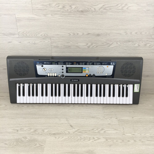 Vist Large View of Product Image Which is Used Yamaha EZ-200 LIGHT-UP KEYBOARD W/AC 61-Key Keyboard 61-Key
