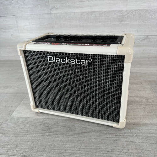 Vist Large View of Product Image Which is Used Blackstar ID:Core 10 V3 - 2 x 3-inch 2 x 5-watt Stereo Guitar Combo Amplifier