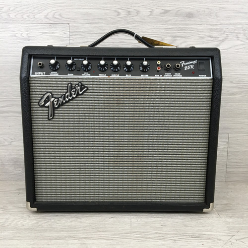Vist Large View of Product Image Which is Used Fender FRONTMAN 25R 1 x 10 Solid State Amplifier 1 x 10