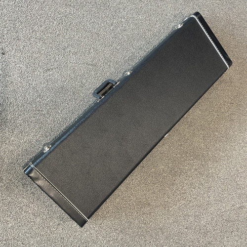 Vist Large View of Product Image Which is Used G&L G AND G BASS HARD CASE