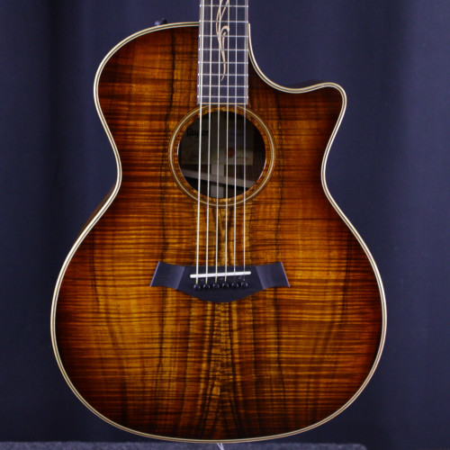 Vist Large View of Product Image Which is Used Taylor K24CE V-CLASS 2018 Solid Top Acoustic Guitar Wood