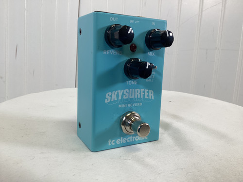 Vist Large View of Product Image Which is Used TC Electronic SKYSURFER MINI REVERB Reverb Pedal