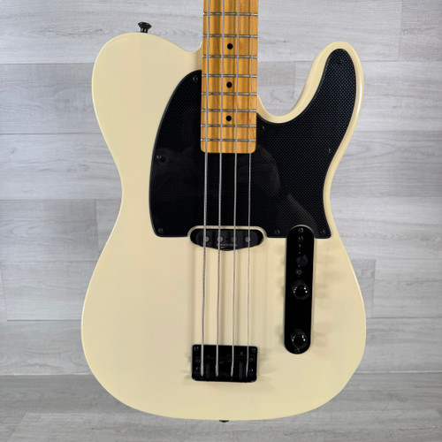 Vist Large View of Product Image Which is Used Squier Vintage Modified Telecaster Bass - Vintage Blonde