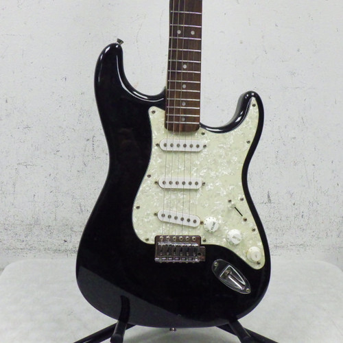 Vist Large View of Product Image Which is Used Squier starcaster Stratocaster S Type Electric Guitar Black 6-String