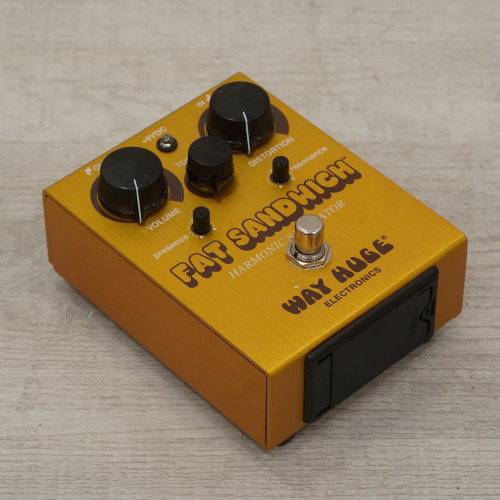 Vist Large View of Product Image Which is Used Way Huge WHE301 - Fat Sandwich Harmonic Saturator Distortion Pedal