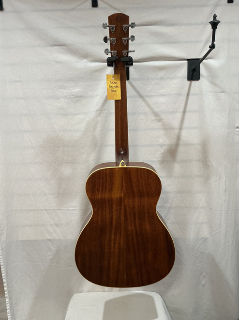 Vist Large View of Product Image Which is Used Alvarez AF60GD-ROSES Laminate Top Acoustic Guitar Other