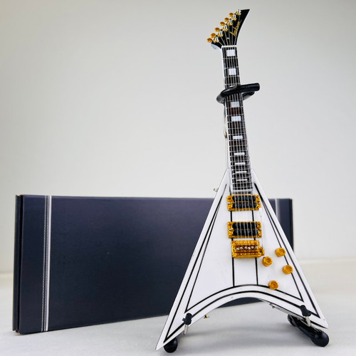 Axe Heaven RR-086 Randy Rhoads White V Vist Large View of Product Image Which is   Axe Heaven RR-086 Randy Rhoads White V