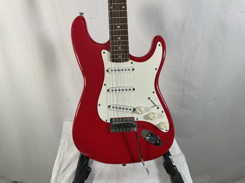 Vist Large View of Product Image Which is Used Squier 1996 MIK STRATOCASTER S Type Electric Guitar Red 6-String