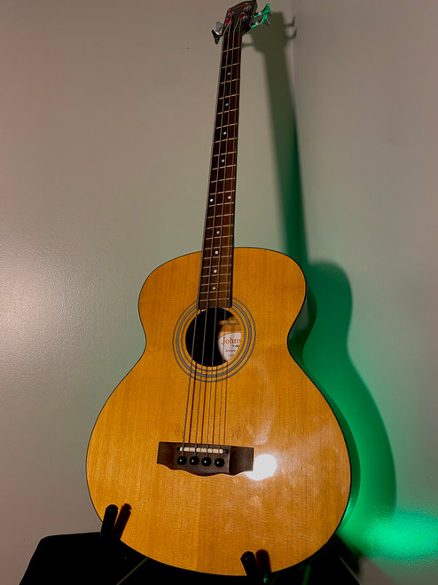 Vist Large View of Product Image Which is Used Johnson JG622E ACOUSTIC/ELECTRIC BASS Acoustic Bass Guitar Natural 4-String