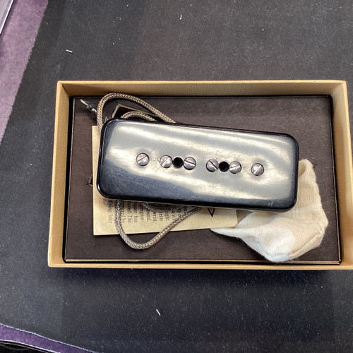 Vist Large View of Product Image Which is Used Seymour Duncan ANTIQUITY P90 Soap Bar NECK Guitar Pickup