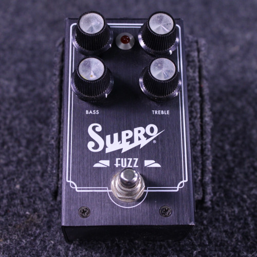 Vist Large View of Product Image Which is Used Supro FUZZ GUITAR PEDAL Fuzz Pedal